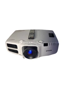Epson PowerLite Pro G6770WU WUXGA H699A 3LCD 6000 Lumen FHD Projector 1093 Hrs - Picture 1 of 11