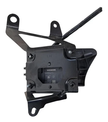 Honda CR-V RH Blind Spot Radar Sensor Module Genuine OEM 8S4103A0A21 2023-2024 — 第 1/4 张图片