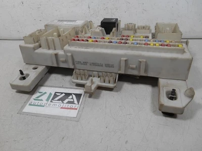 Body Computer Ford Focus II 1.6 TDCI 80kw G8DB 2007 4M5T-14A073-CJ 6M5T-14014... - Immagine 1 di 4