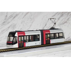 Endo - Tram Toyama Light Rail TLR0600 Type (Red, TLR0601) - HO - Picture 1 of 9