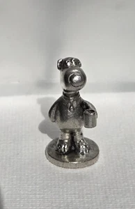 Family Guy Monopoly - Replacement BRIAN ONLY - Picture 1 of 3
