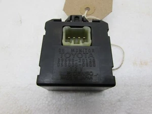 1993 Toyota Celica GT 2.0 ST182 Mk5 - Monitor Relay / OK Monitor Relay - Picture 1 of 3