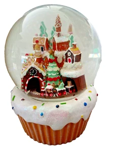 ***ROMAN GINGERBREAD VILLAGE TRAIN MUSIC 120mm Glitter Dome Water Globe!! - Picture 1 of 5