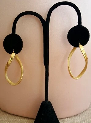 14k Gold Infinity  Hoop Earrings "marked RL ITALY " Symbol Of Endless LOVE 3.4 G - Image 1 of 4