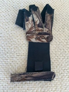Camouflage Large Fingertabs - Picture 1 of 4