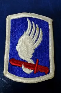 VINTAGE US ARMY 173rd AIRBORNE BRIGADE PATCH - Picture 1 of 2
