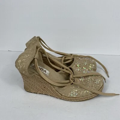 Tacones de cuña Soda beige lentejuelas florales bordados años 90 estilo Y2K talla 7? *LEER Foto 1 de 4