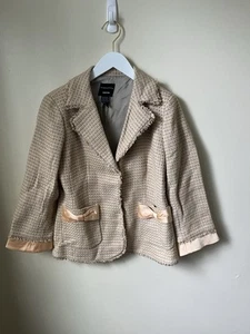 Doncaster Women’s Cream And Tan Color Blazer 100% Cotton And Silk Trim Size 8 - Picture 1 of 7