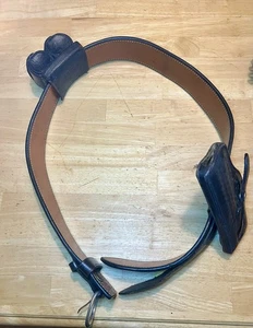 Bianchi B3 brauner Ledergürtel Gr. 36, B-87 Safariland Holster & 2 mittelgroße Beutel - Bild 1 von 10