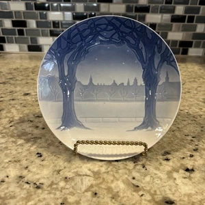 Plato de Navidad Bing & Grondahl 1904 vista de Copenhague desde Frederiksberg Hill - Imagen 1 de 4