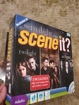Twilight Games; Scene it: Twilight Saga & Twilight Eclipse Movie Board game - Image 1 of 2