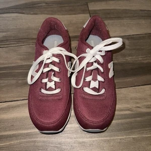 New Balance Trackster 501 Maroon Boys Size 3 - Picture 1 of 8