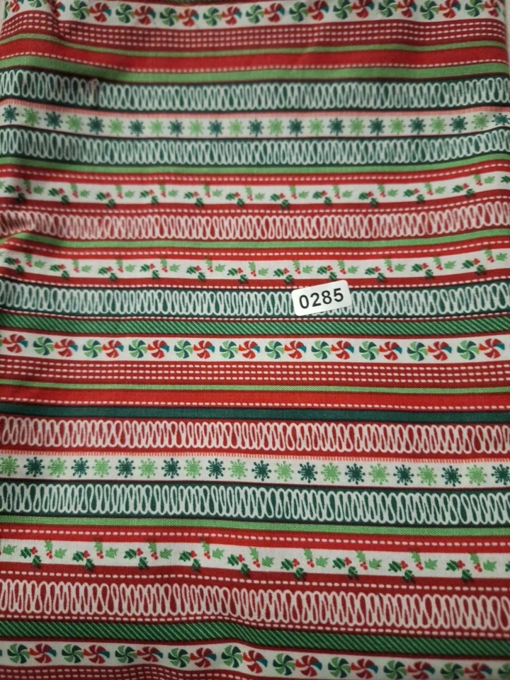 Ropa de coser artesanal de algodón a rayas navideñas rojas y verdes de 1+7 "Yd Foto 1 de 1