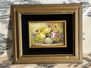 Vintage Stillleben Ölgemälde Blumenstrauß in Vase gerahmt signiert - Bild 1 von 9