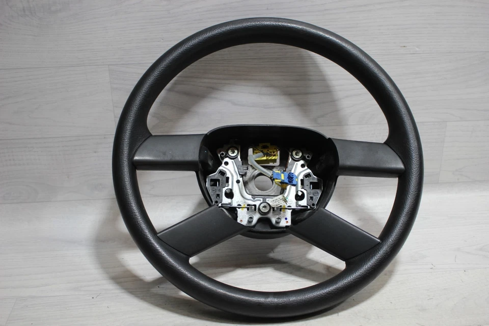 Lenkrad 6Q0419091G Volkswagen Polo 9N Bj.04 - Bild 1 von 4