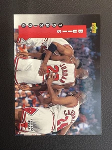 1993-94 Upper Deck - Bulls Schedule Card Michael Jordan Pippen Cartwright #213 - Picture 1 of 2