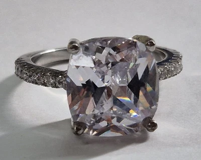 Anillo de compromiso promesa topacio blanco corte cojín plata de ley 925 talla 7 Foto 1 de 4