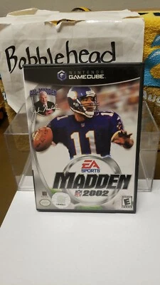 CIB MADDEN NFL 2002 FOOTBALL NINTENDO GAMECUBE VIDEO GAME BOX - Image 1 of 4