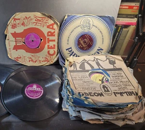 35 Dischi 78 giri per Grammofono, Odeon, Columbia, Cetra, e altri - Foto 1 di 13
