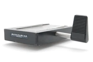 [EXC+5] Hasselblad 45129 tripod quick coupling plate For V Camera From JAPAN #31 - Picture 1 of 9