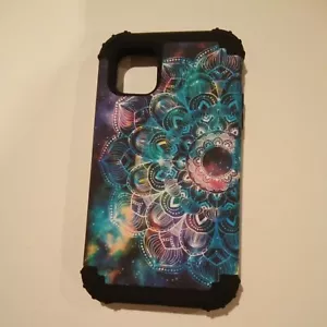 Apple Silicone Case for iPhone 11 - multicolor - Picture 1 of 4