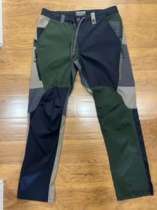 686 Anything Cargo Pant Modern Fit Discontinued Colorblock Size 32 - Picture 1 of 3