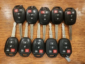 Lot of 10 Toyota 4 Button Square Remote Head Keys OEM USED Sedan LOCKSMITH - Picture 1 of 7