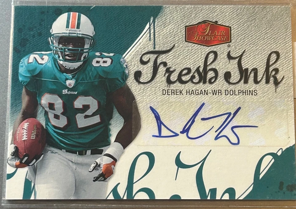 DEREK HAGAN 2006 FLAIR SHOWCASE FRESH INK AUTO - Image 1 of 1