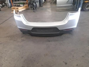 HOLDEN COMMODORE REAR BUMPER VF SEDAN SS/SV6/SS-V 05/13-12/17 13 14 15 16 17 - Picture 1 of 12