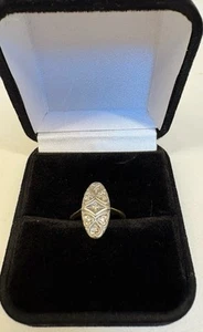 Vintage 10K Yellow White Gold Diamond Chip JM Fox Ring 4.75 c. 1975 New York - Picture 1 of 11