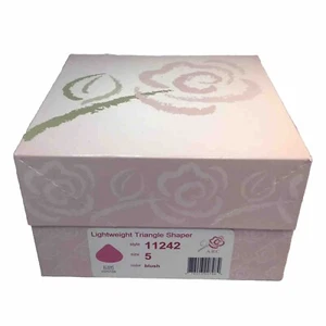 ABC Lightweight Triangle Shaper Breast Form  11242 size 5 color blush w/case - Picture 1 of 6
