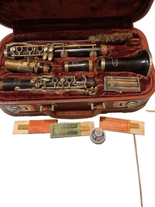 Buffet Evette Clarinet wood body silver plated keys Ships Free - Picture 1 of 6
