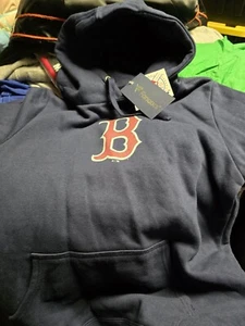 Boston Red Sox Ladies Pullover Hooded Sweatshirt Navy Blue M NWT - Picture 1 of 2