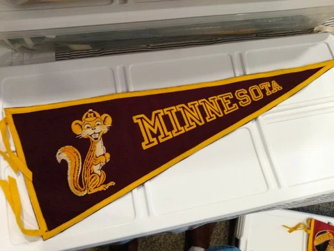 University of Minnesota Golden Gophers Pennant, 11x 33" Cover