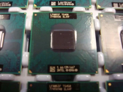 NEW  Intel Core 2 Duo Mobile T5450 SLA4F 1.667GHz/2M/667MHz Socket P Processor - Image 1 of 2