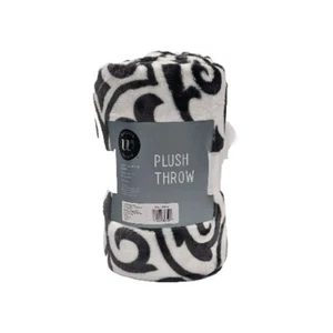 Wayland Square Plush Throw Blanket 50x60 NWT - Picture 1 of 14