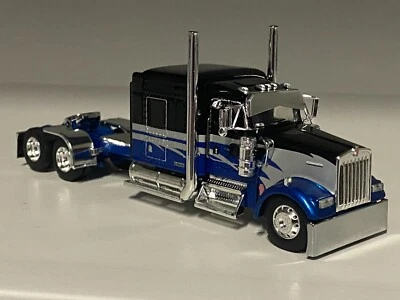 NEW DCP 1/64 BLUE BLACK SILVER KENWORTH W900L 72" W/ 310” FRAME - Image 1 of 2