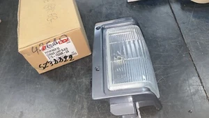 FANALINO ANTERIORE DESTRO NISSAN PICK UP - TERRANO 215-1559R-2A - Foto 1 di 2