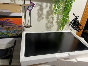Huion Kamvas 22 Graphics Drawing Tablet With Screen OTG Support - Picture 1 of 1