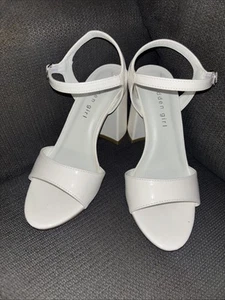 White Heels Size 6 - Picture 1 of 2