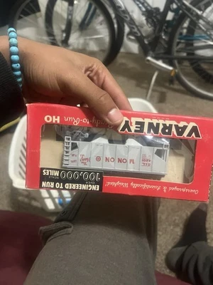 Varney HO 火车套件 Hopper 2911K Monon C.I.L. 4201 全新旧货 DG189 — 第 1/2 张图片