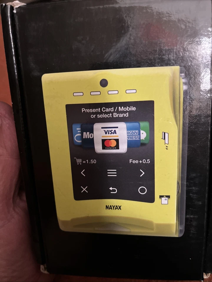 Lector/máquina expendedora de tarjetas de crédito táctil Nayax VPOS y adaptador de fácil ajuste Foto 1 de 4