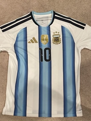 Camiseta de fútbol local Adidas Mundial Argentina Lionel Messi #10 2026 Foto 1 de 4