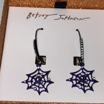 Pendientes colgantes Betsey Johnson Halloween Gunmetal púrpura tela de araña gotas Foto 1 de 4