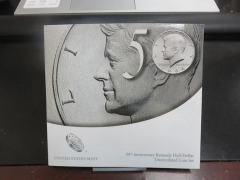 2014 50th Anniversary Kennedy Half Dollar Uncirculated 2-Coin P & D Set US Mint Cover