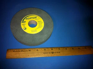 NORTON 39C120-J8VK 6STONE GRINDING WHEEL - 6" x1" x 1 1/4" - 5410 RPM - Bild 1 von 1