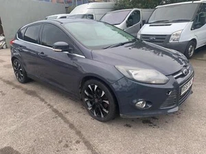 2012 Ford Focus 1.6 TDCi Zetec Euro 5 (s/s) 5dr HATCHBACK Diesel Manual - Picture 1 of 16