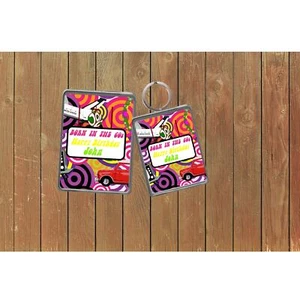 Porte-clés Keychain Né dans les années 60 Aimants Faveurs Anniversaire - Photo 1/2