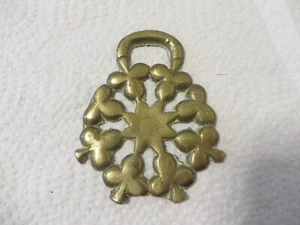 Horse Brass Medallion Shamrocks 3" Wide - Picture 1 of 2