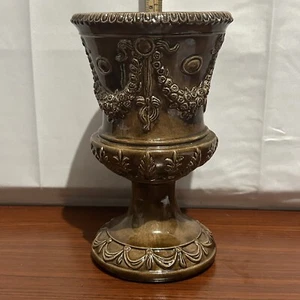Vintage 1974 ARNELS glasierte Keramikform Deko Vase Blumengirlande Schleifen - Bild 1 von 12